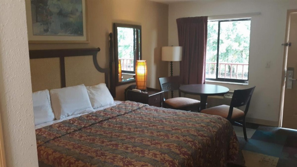 MAINGATE FLORIDA HOTEL Image 24